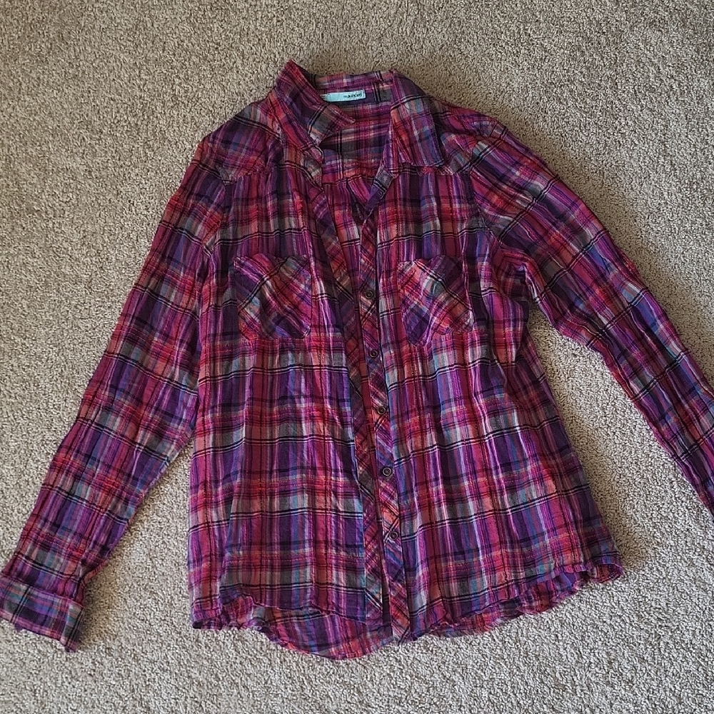 Plaid Button-Up Shirt